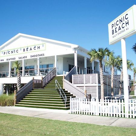 Budget Friendly Condo Within Walking Distance To The Beach! غولف شورز المظهر الخارجي الصورة